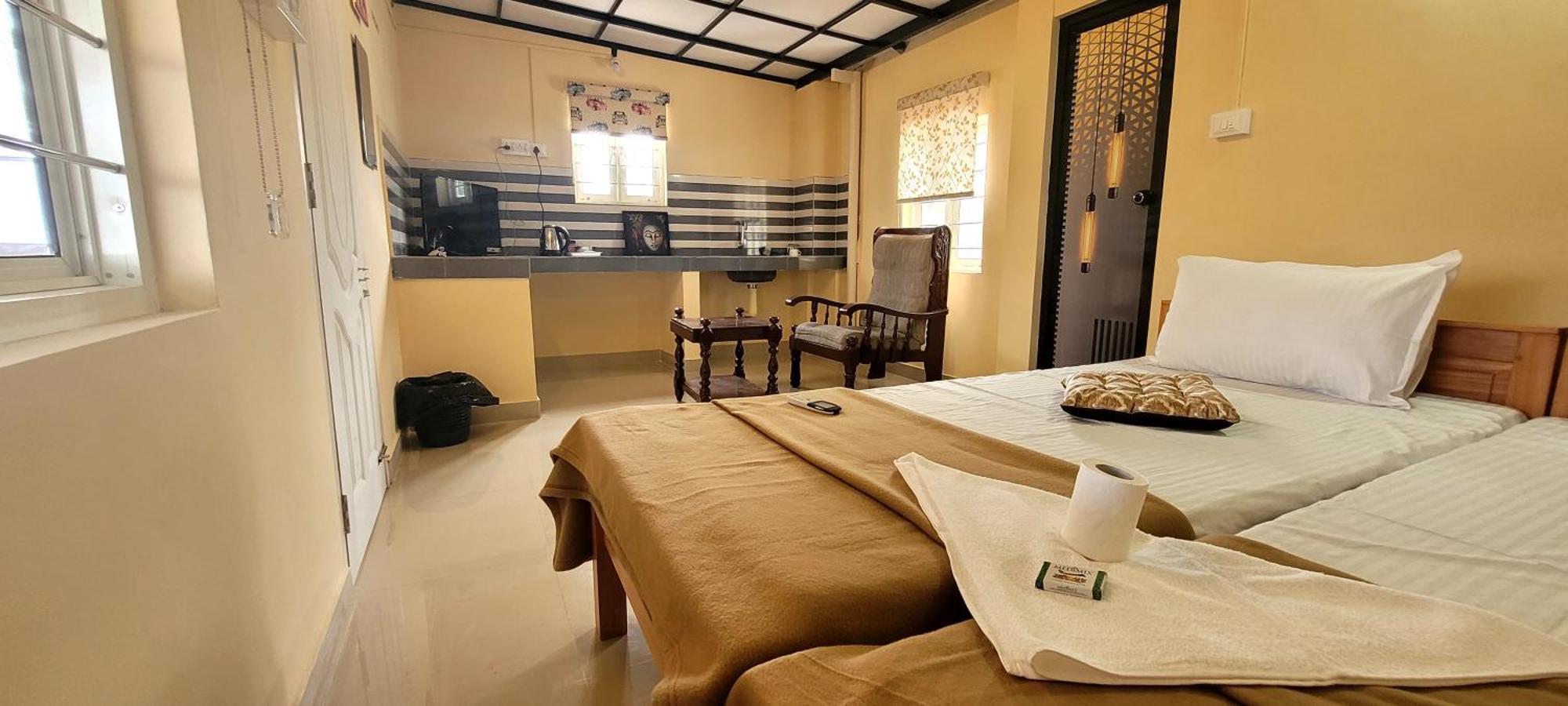 Frangipani Holiday Home Fort Kochi エクステリア 写真